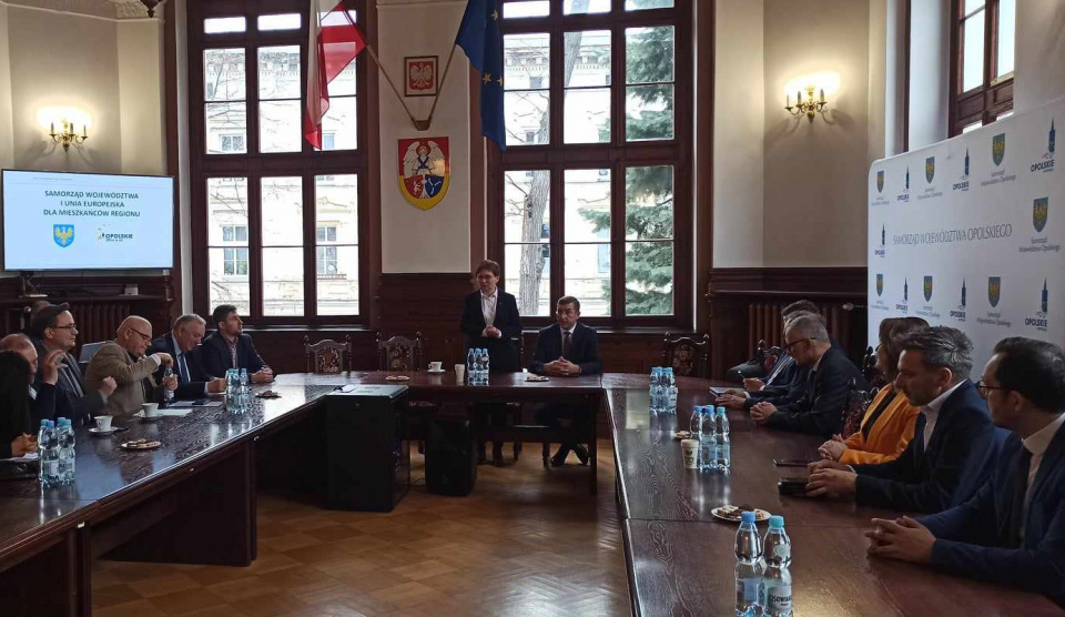 Wyjazdowe posiedzenie Zarządu Województwa Opolskiego w Głubczycach - [fot: Grzegorz Frankowski]