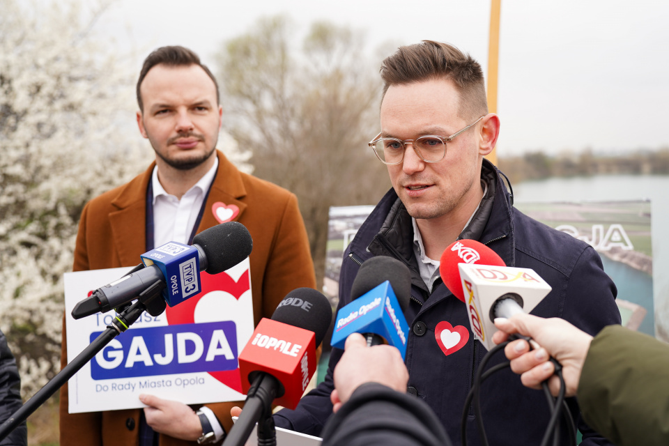 Kandydaci KWW Koalicji Obywatelskiej proponują rewitalizację Kamionki Silesia [fot. Adam Dubiński]