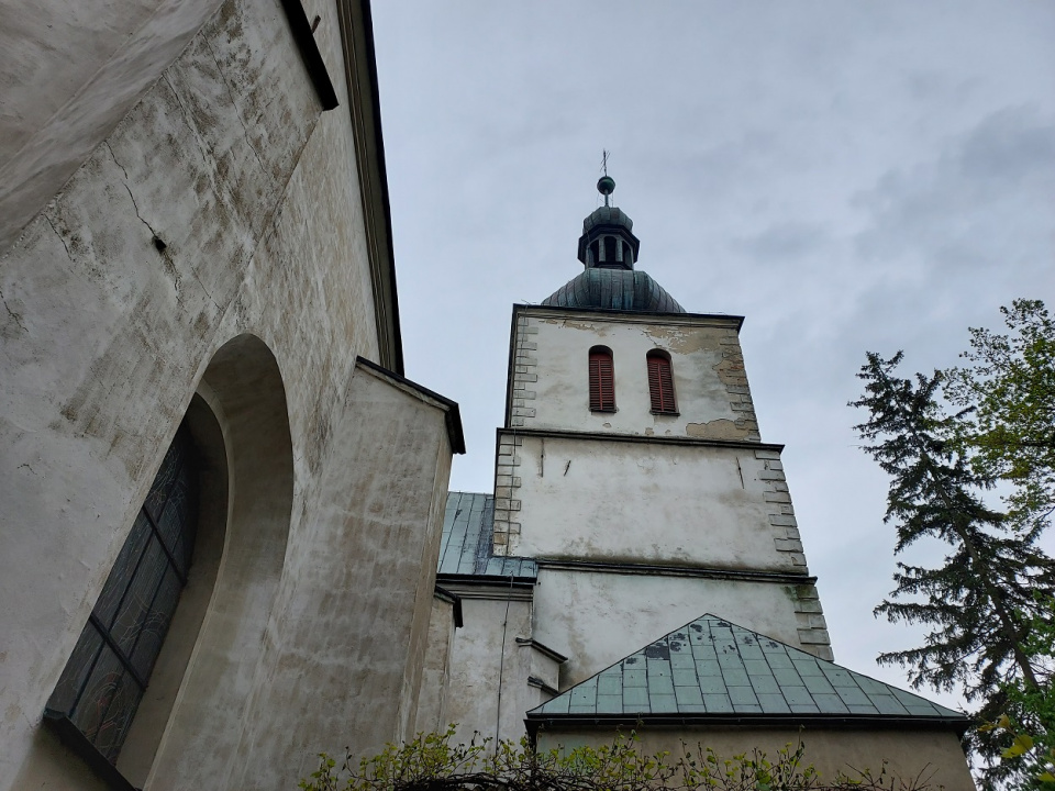 Wieża kościoła pw. Św. Franciszka z Asyżu w Głogówku [fot. Jan Poniatyszyn]