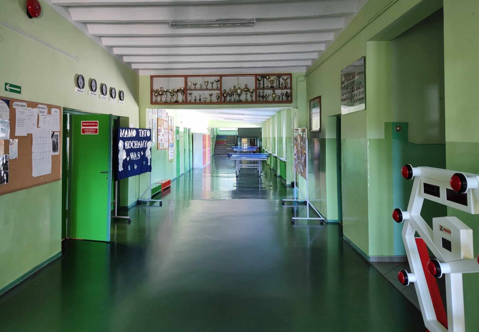Szkoła w Nowej Cerekwi - [fot: Grzegorz Frankowski]