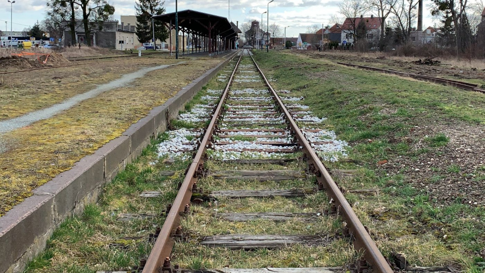 Linia kolejowa nr 288 (Nysa - Brzeg) [fot. Daniel Klimczak]