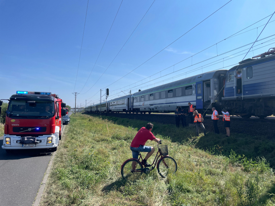 Awaria składu na linii kolejowej Opole - Wrocław [fot. Sławomir Mielnik]