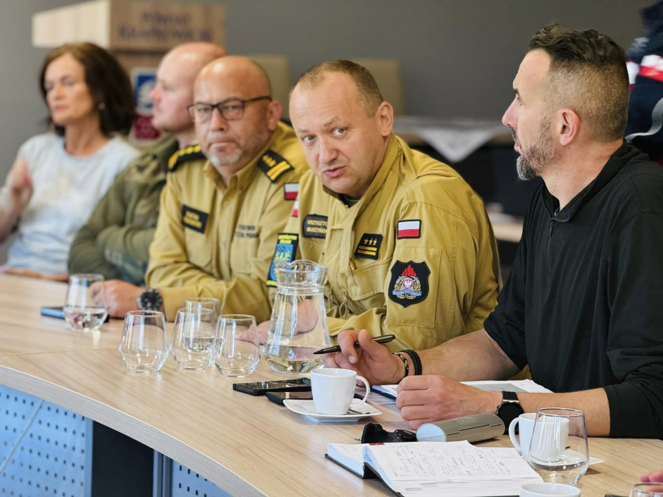 Pogotowie przeciwpowodziowe w powiecie krapkowickim [fot. fb starosta krapkowicki Maciej Sonik]