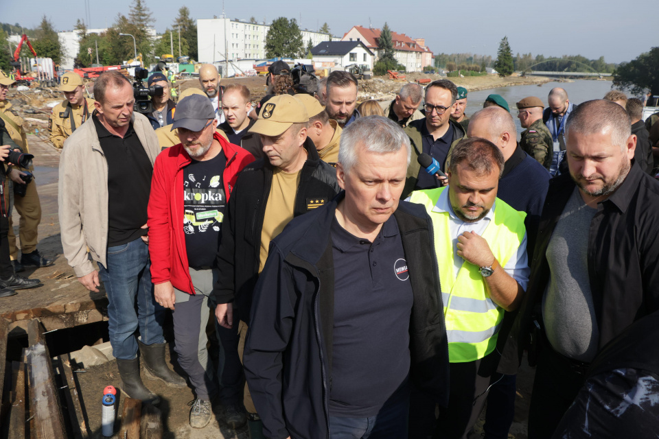 Tomasz Siemoniak w Głuchołazach [fot. Sławomir Mielnik]