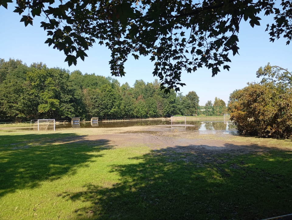 Biała Nyska po powodzi. Zniszczenia są ogromne [fot. Adam Wołek]