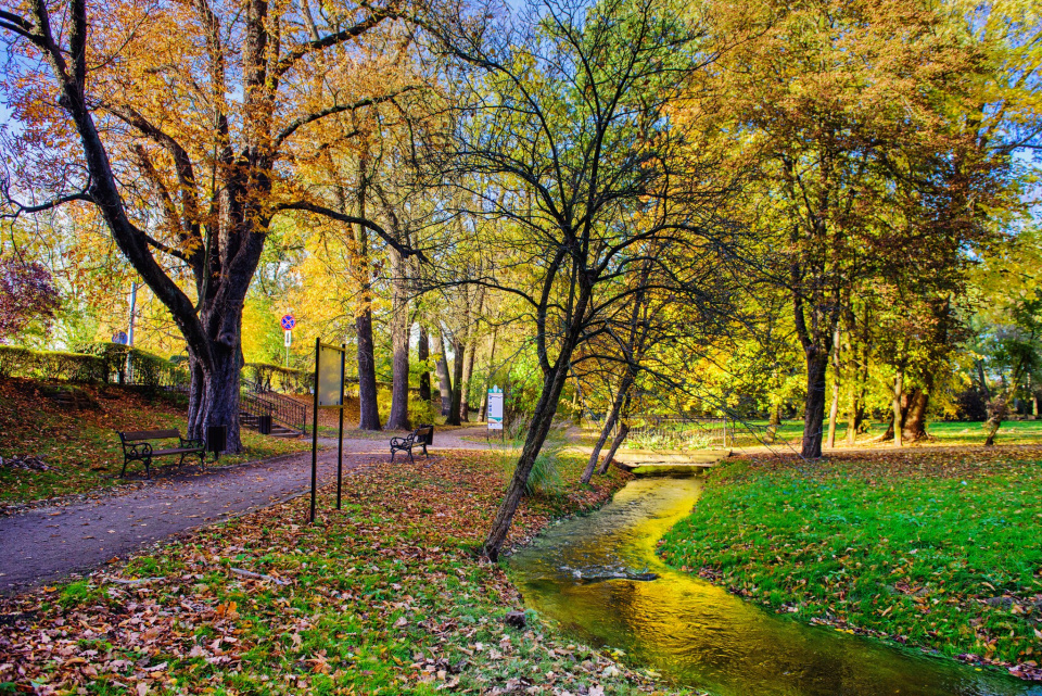 Park w Dobrodzieniu [fot. www.facebook.com/Urząd Miejski w Dobrodzieniu]