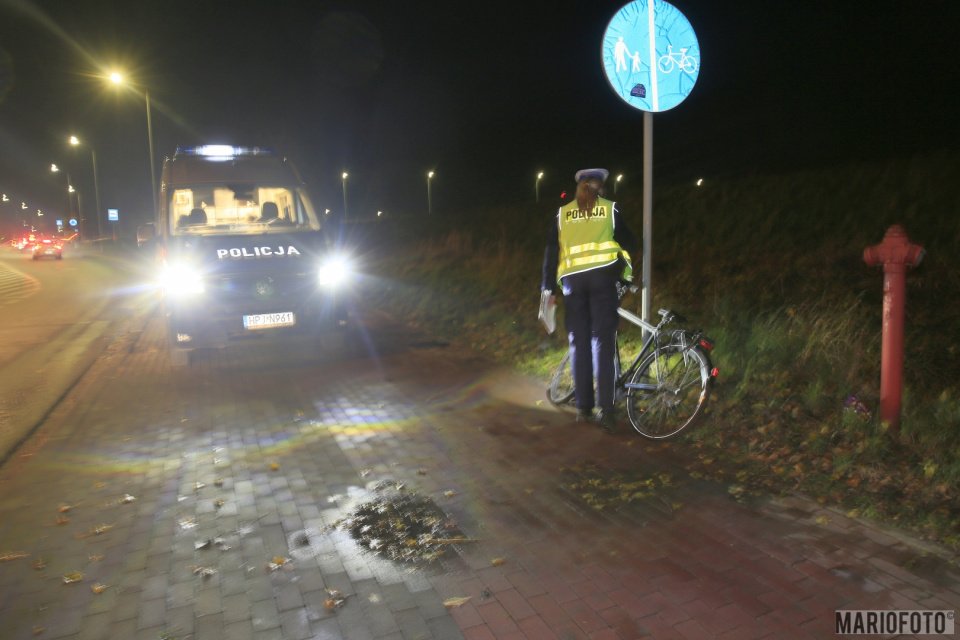 Potrącenie rowerzysty na ul. Krapkowickiej w Opolu [fot. Mario]