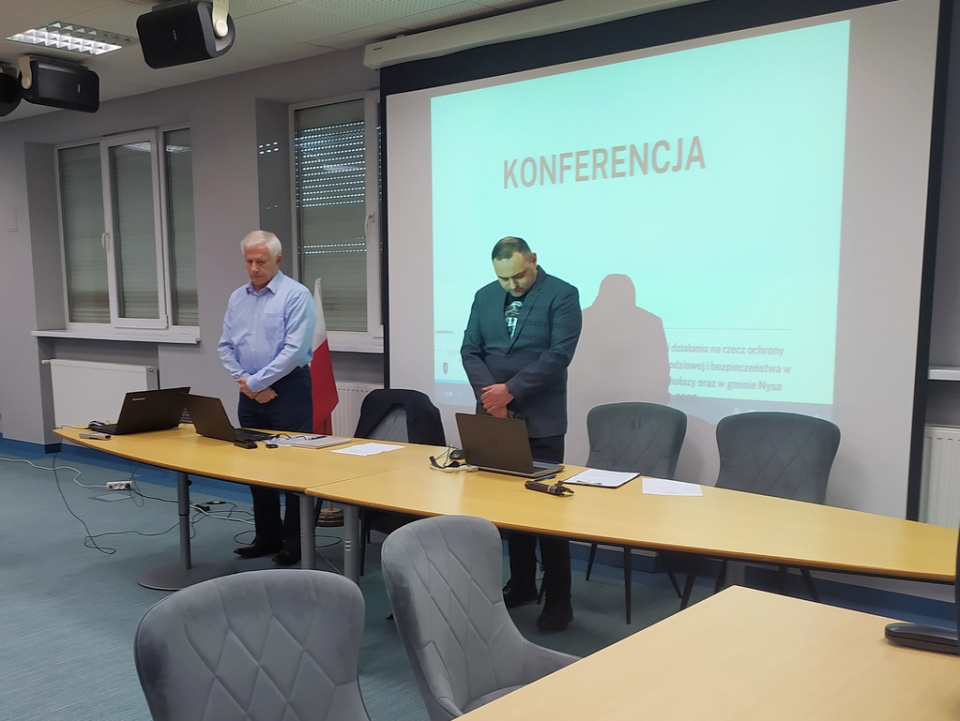 Konferencja w Jarnołtówku na temat ochrony przeciwpowodziowej [fot. Witold Wośtak]