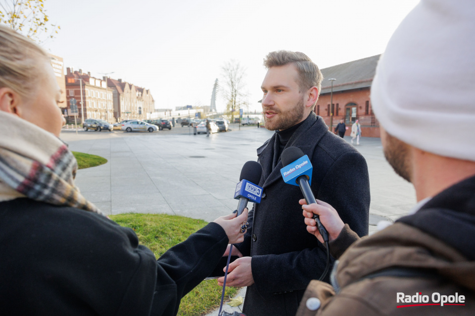 Konferencja prasowa w sprawie CPK, Tobiasz Gużda radny powiatowy PiS w Głubczycach [fot. Sławomir Mielnik]