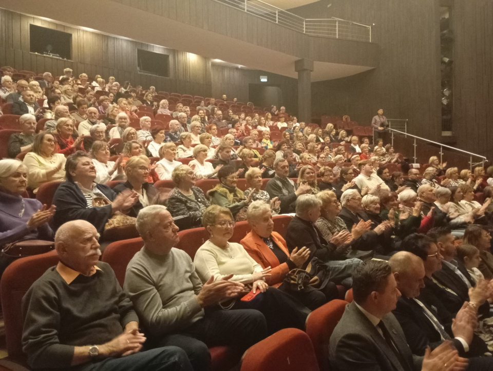 Melodie wdzięczności - koncert dla pracowników nyskiego szpitala [fot. Adam Wołek]