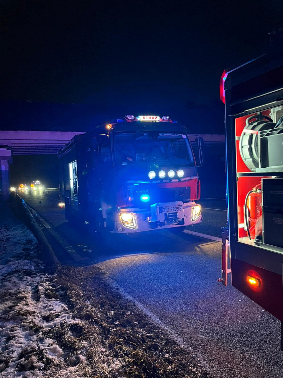 Kolizja na A4 fot. OSP Dąbrowa